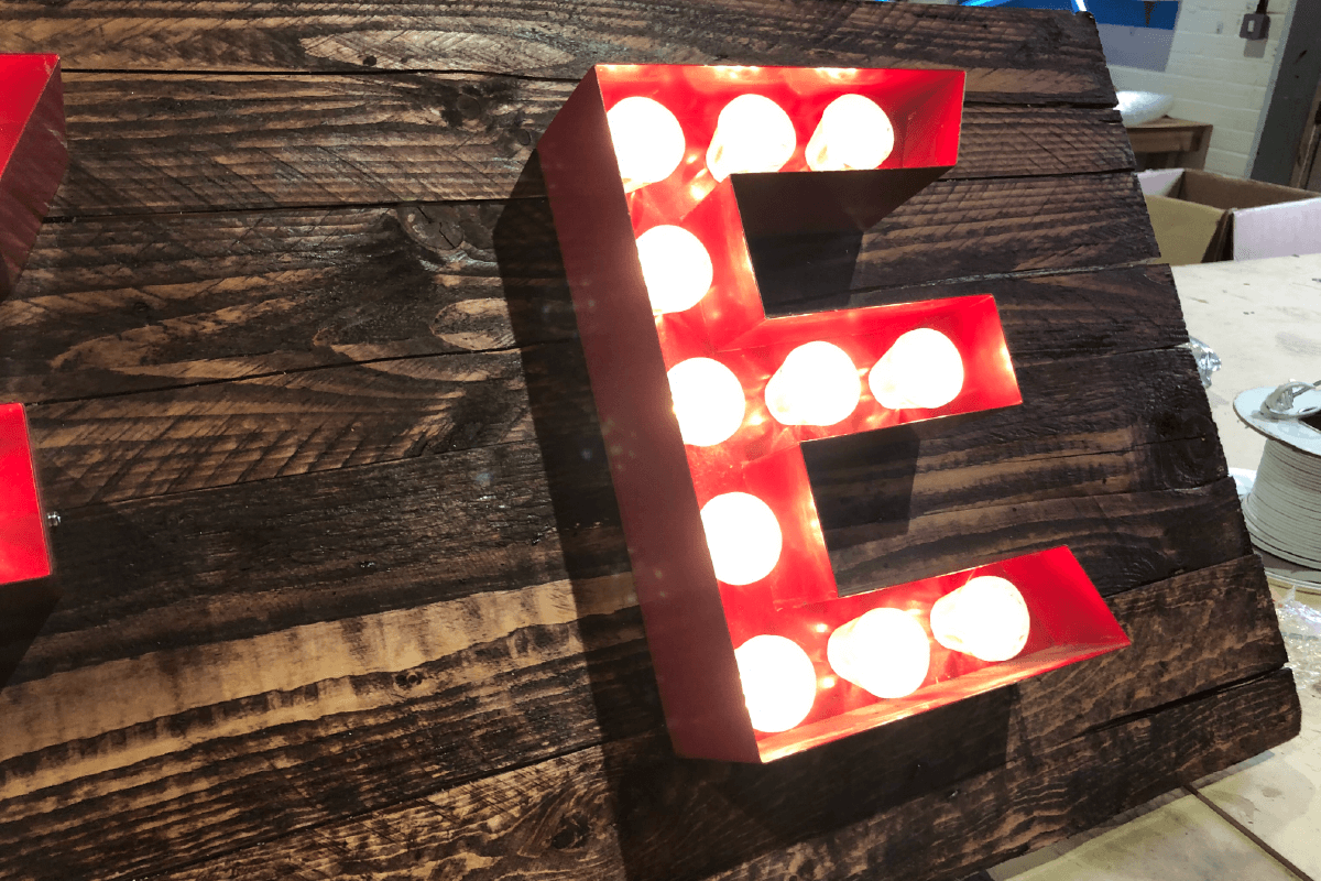 signage-06